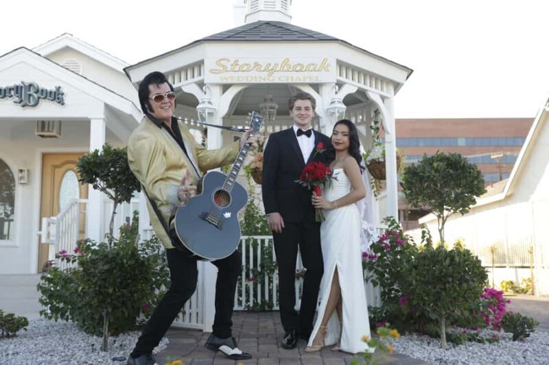 Vegas - Elvis Wedding or Renewal at Storybook Wedding Chapel - Key Points