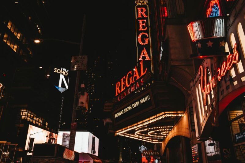 Vegas Highlights: Neon Lights & Desert - Audio Driving Tour - A Closer Look at the Vegas Highlights: Neon Lights & Desert Tour