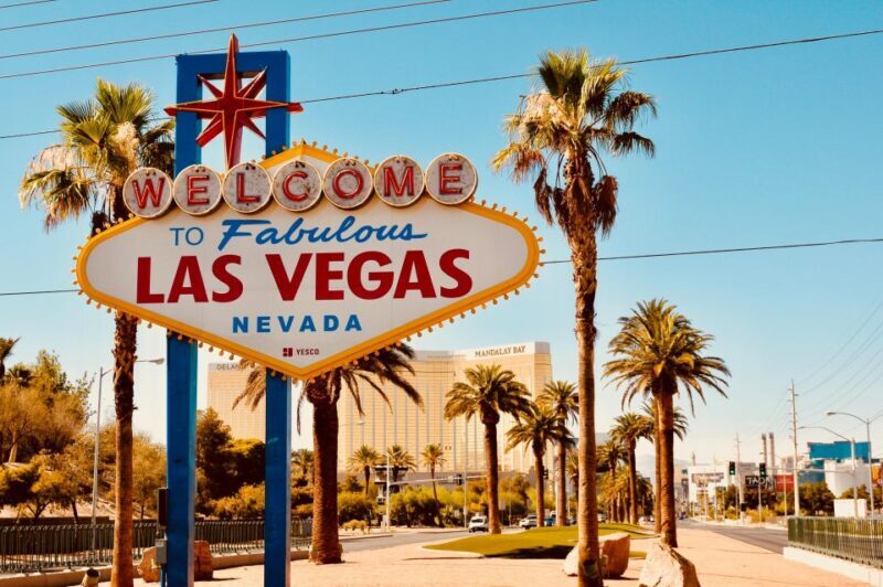 Vegas Highlights: Neon Lights & Desert - Audio Driving Tour - Delving into Vegas’ Cultural Mix