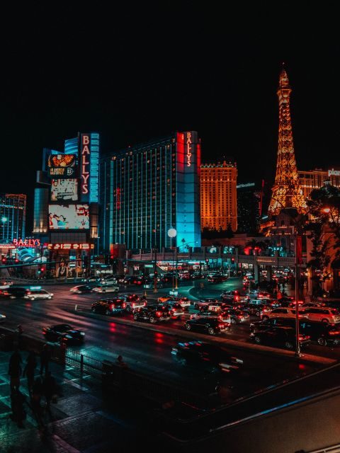 Vegas Highlights: Neon Lights & Desert - Audio Driving Tour - Is It Worth the Price?