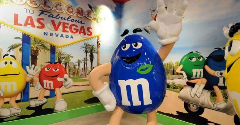 Vegas: Taste, Explore & Shop Chocolate Tour - Exploring the Itinerary: What to Expect on the Chocolate Tour