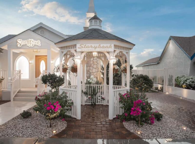 Vegas - Wedding or Vow Renewal at Storybook Wedding Chapel - Comparing Value and Experience