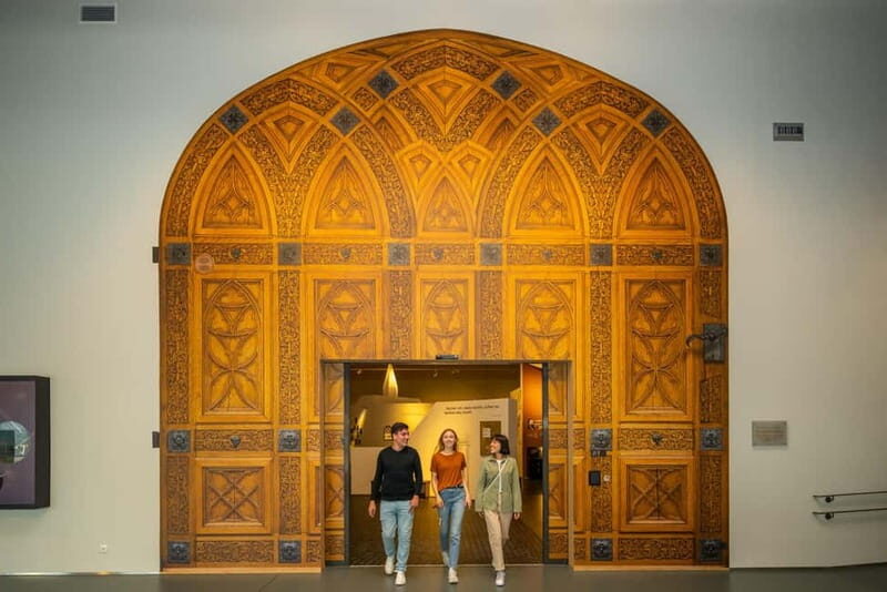 Velbert: Admission ticket to the German Castle and Fittings Museum - Who Should Visit?