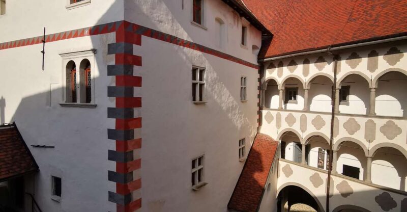 Veliki Tabor Castle, Kumrovec Museum with Wine Tasting - Key Points