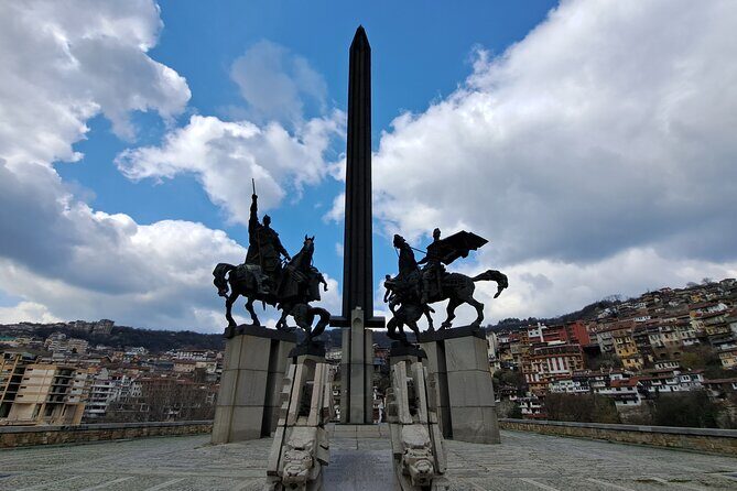 Veliko Tarnovo and Arbanasi day tour from Sofia with pickup - The Journey Begins: From Sofia to Veliko Tarnovo