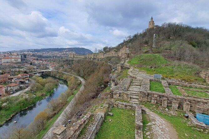 Veliko Tarnovo and Arbanasi day tour from Sofia with pickup - FAQ