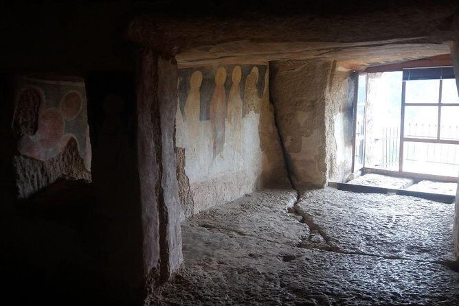 Veliko Tarnovo and Medieval Bulgaria Private Day Trip from Bucharest - Analyzing the Value and Suitability