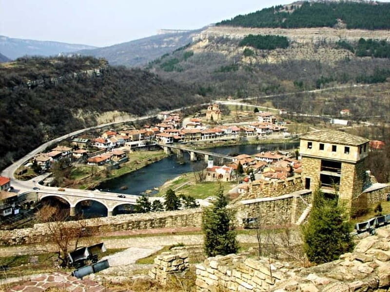 Veliko Tarnovo & Arbanasi Full day tour - Introduction to the Tour Experience