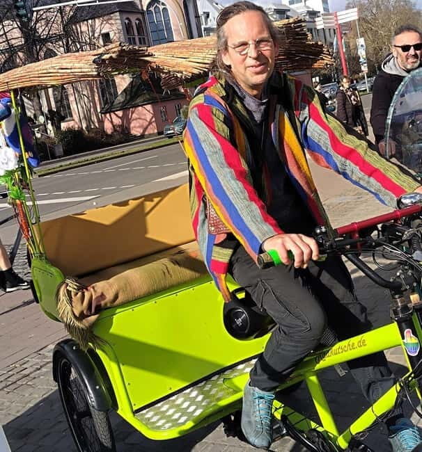 Veloloco Rickshaw Tour Cologne Sightseeing Wedding Brewery Birthdays - An Overview of the Veloloco Rickshaw Tour in Cologne