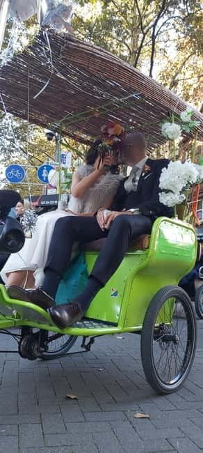 Veloloco Rickshaw Tour Cologne Sightseeing Wedding Brewery Birthdays - Transportation and Practical Details