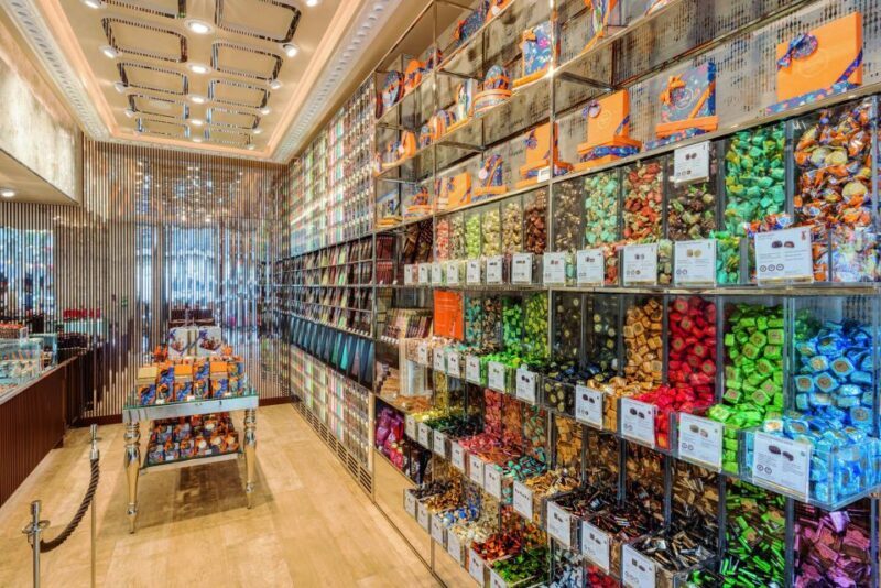 Venchi Gae Aulenti: Chocolate Tasting Experience in Milan - Venchi Gae Aulenti: Chocolate Tasting Experience in Milan—A Sweet Journey into Italy’s Finest Confections