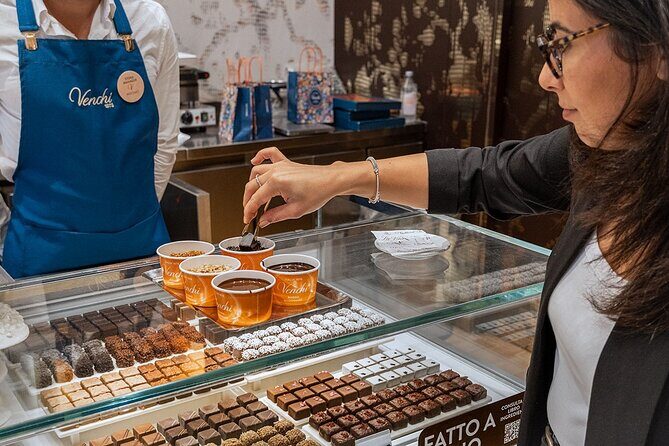 Venchi Piazza Maggiore: Chocolate Tasting Experience in Bologna - An In-Depth Look at the Venchi Chocolate Tasting Experience