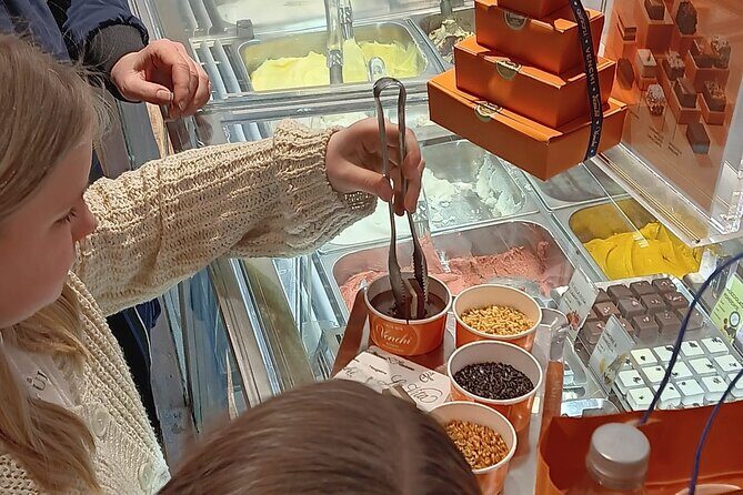 Venchi Rialto: Chocolate Tasting Experience in Venice - Authenticity and Guide Expertise