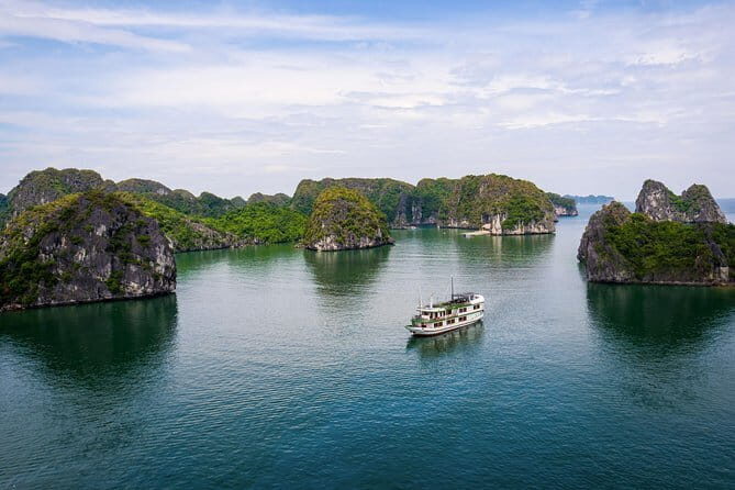 Venezia Cruise: 3-day Explore Halong Bay from Hanoi - Key Points