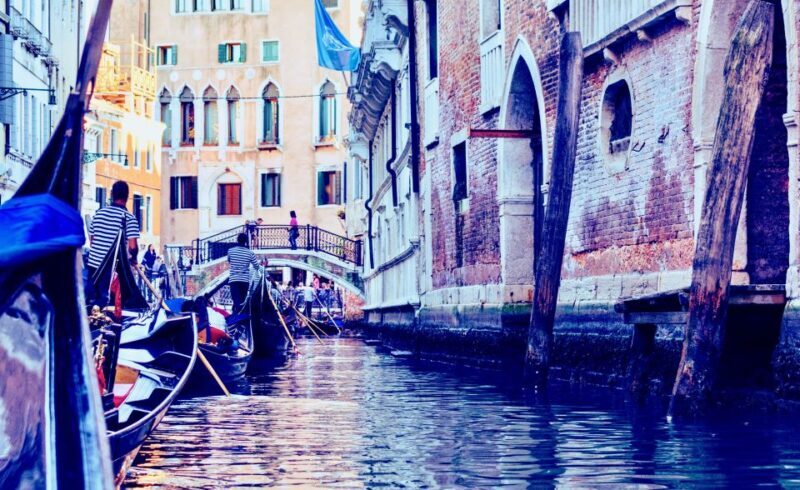 Venice: 30-Minute Gondola Ride on Grand Canal with Serenade - Venice: 30-Minute Gondola Ride on the Grand Canal with Serenade — An Honest Review