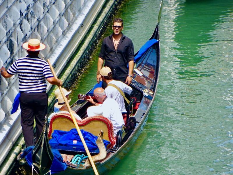 Venice: 30-Minute Gondola Ride on Grand Canal with Serenade - Final Thoughts
