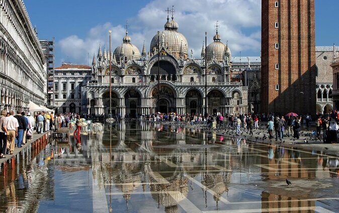 Venice 4 hrs Tour : St Mark's Basilica, Doge's Palace and Walk - Key Points