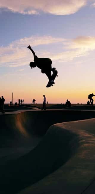 Venice Beach / Santa Monica: Skateboarding Lesson - Venice Beach / Santa Monica: Skateboarding Lesson – A Deep Dive into California’s Iconic Surf and Skate Scene