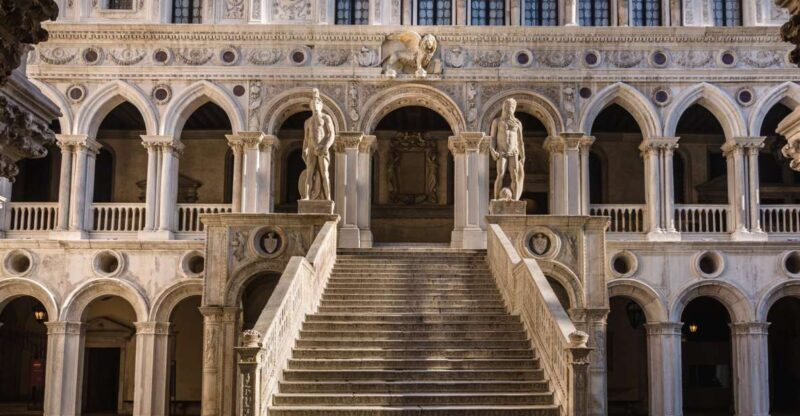 Venice: Doge's Palace Skip-the-Line Ticket with Guidebook - What to Expect from This Tour