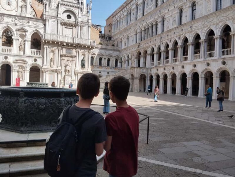Venice for families: Treasure hunt tour of the Doge's Palace for children - A Detailed Look at the Tour Experience