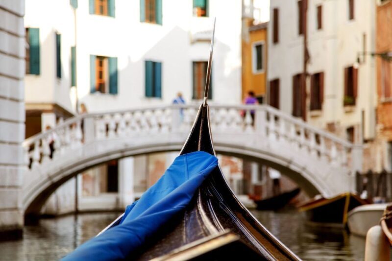 Venice: Gondola Ride with Live Guide or Audio Guide - FAQ