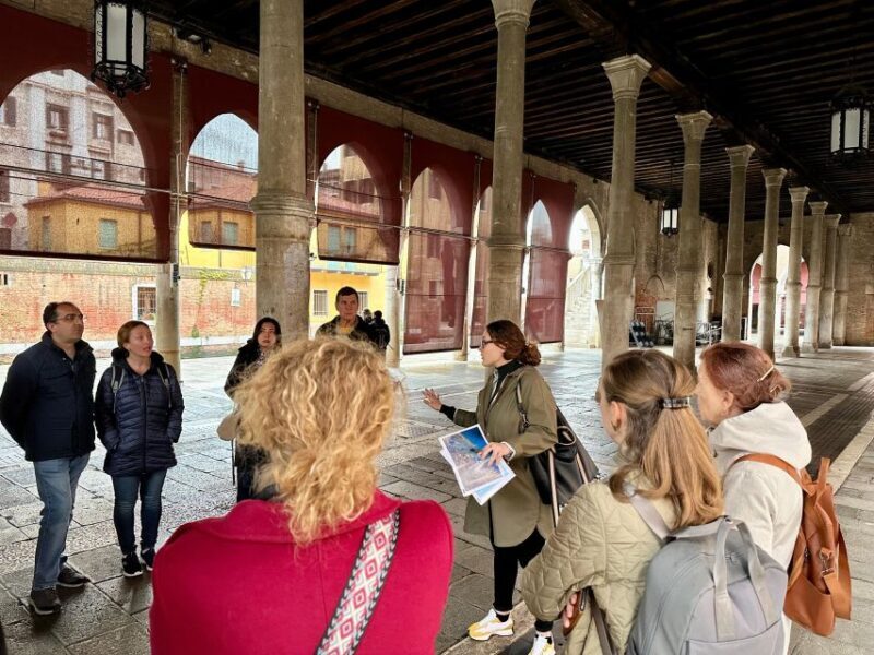 Venice: Guided City Highlights and Street Food Tour - Practical Details and Considerations