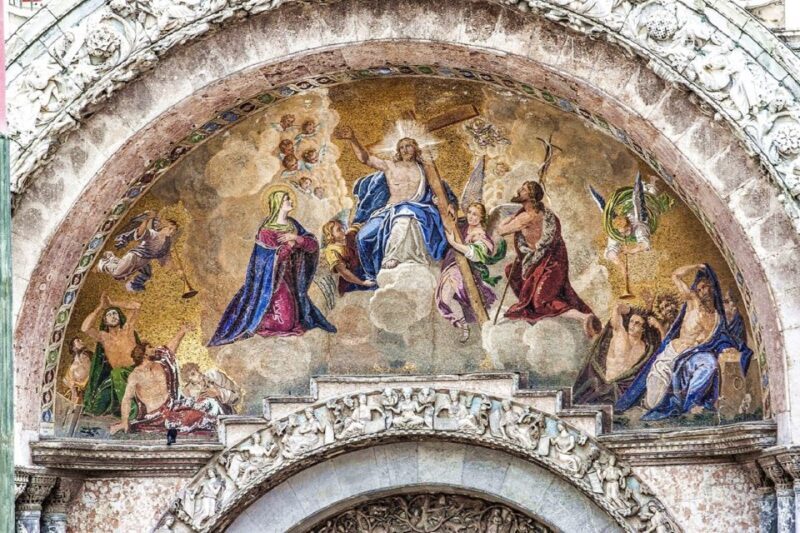 Venice: Guided Golden Basilica Tour - Key Points