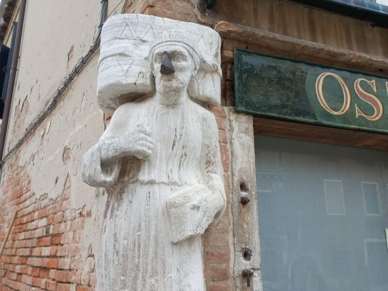 Venice: Hidden Gems and Secrets Walking Tour - In-Depth Review of the Venice Hidden Gems and Secrets Walking Tour