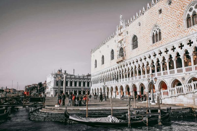 Venice: History Tour of Doge's Palace and Casanova's Prison - A Deep Dive into the Experience