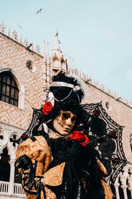 Venice: History Tour of Doge's Palace and Casanova's Prison - Analyzing the Value