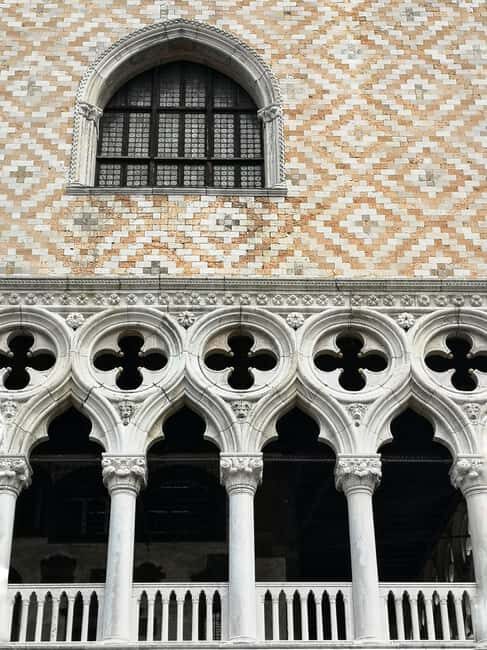 Venice: History Tour of Doge's Palace and Casanova's Prison - Who This Tour Is Best For