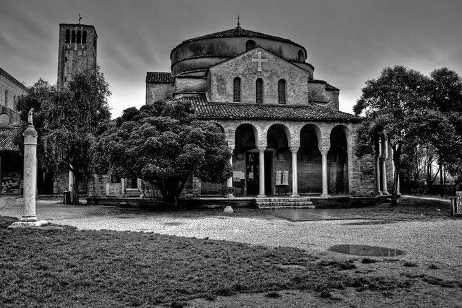 Venice Islands Murano Burano with Glass Factory Private Tour - Authentic Experiences Backed by Reviews