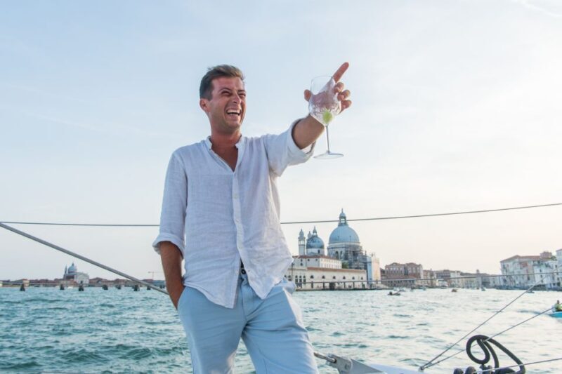 Venice: Lagoon Catamaran Cruise with Music and Drinks - An Overview of the Lagoon Catamaran Experience