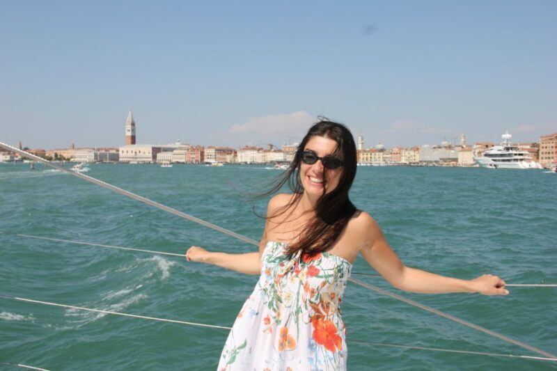 Venice: Lagoon Catamaran Cruise with Music and Drinks - Practical Details & Tips for Your Cruise