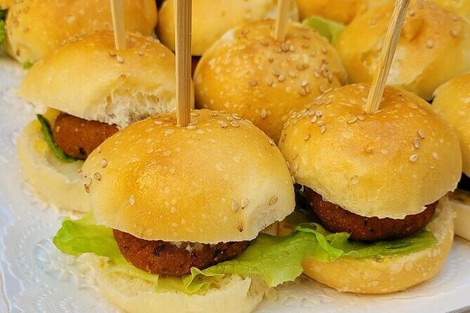 Venice like a local: Vini and Cichetti at Liuba and Hugo's home - Frequently Asked Questions