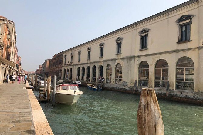 Venice: Murano & Burano Private Tour with Boat & Glass Blowing - Who Should Consider This Tour?