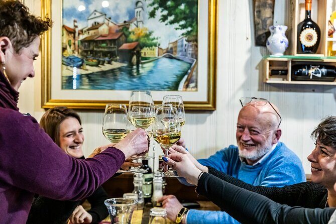Venice Offbeat Food & Drinks Tour with Eating Europe - Key Points