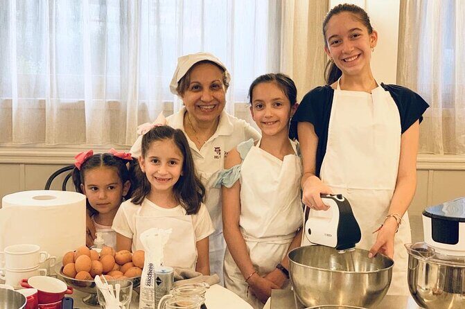 Venice: Pasta and Tiramisu Cooking Class with Wine - Key Points