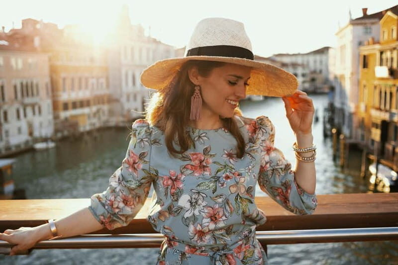 Venice: Photoshoot at The Grand Canal & Rialto Bridge - The Photos & Delivery