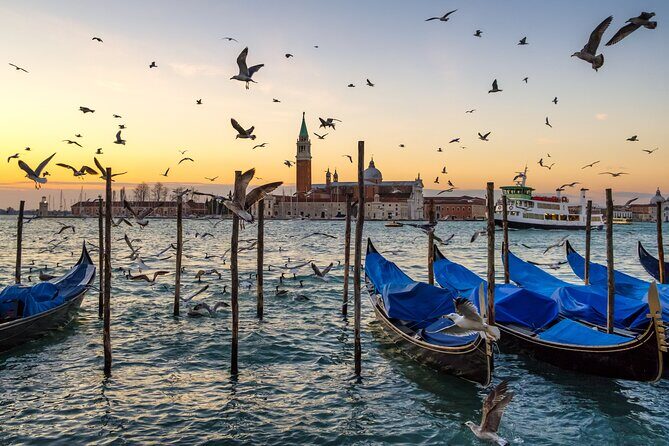 Venice Private Gondola Ride: Explore Hidden Canals and Sights - Exploring Venice from the Water: A Practical Start