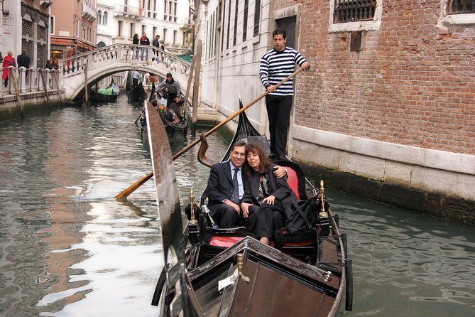 Venice: Romantic Private Gondola Ride on Grand Canal - An In-Depth Look at the Experience