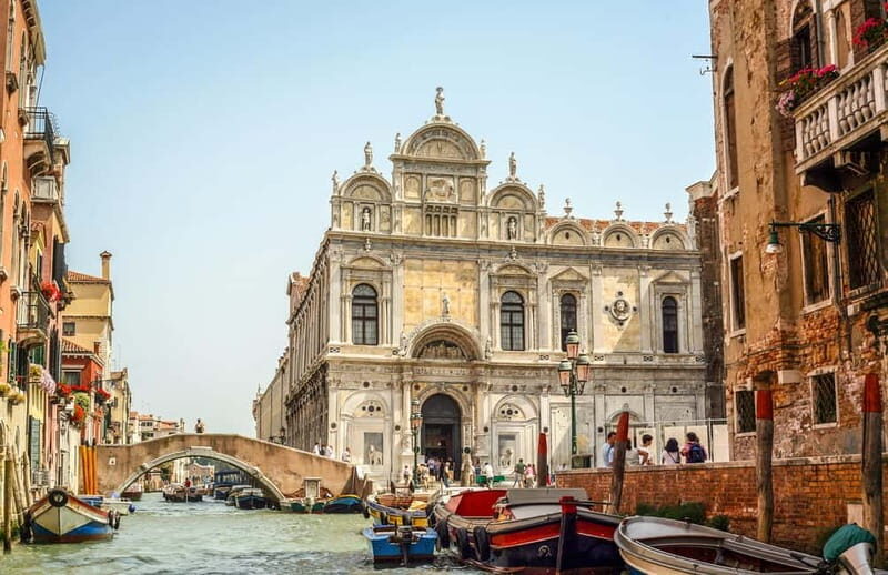 Venice : Secret Venice Walk, Artisan Alleys & Hidden Stories - Who Should Consider This Tour?