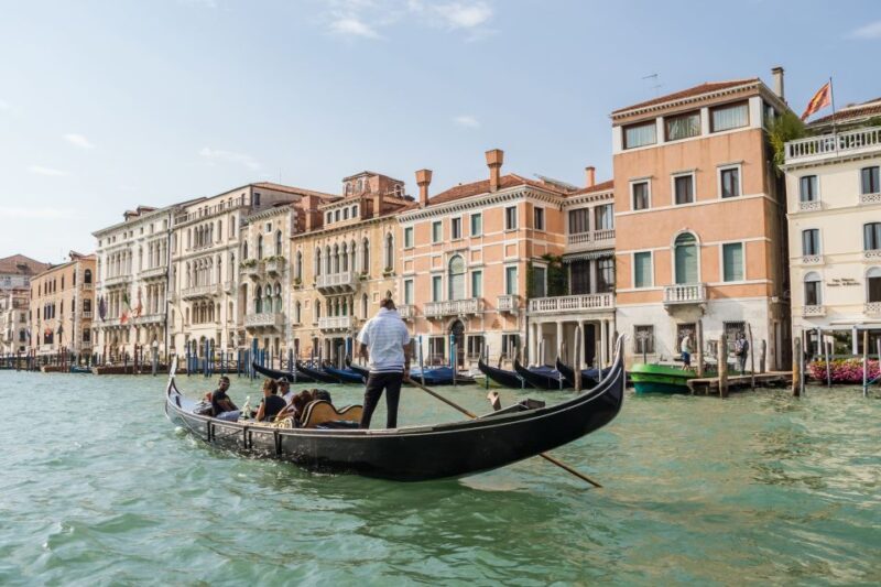 Venice: Shared Gondola Ride Across the Grand Canal - FAQ