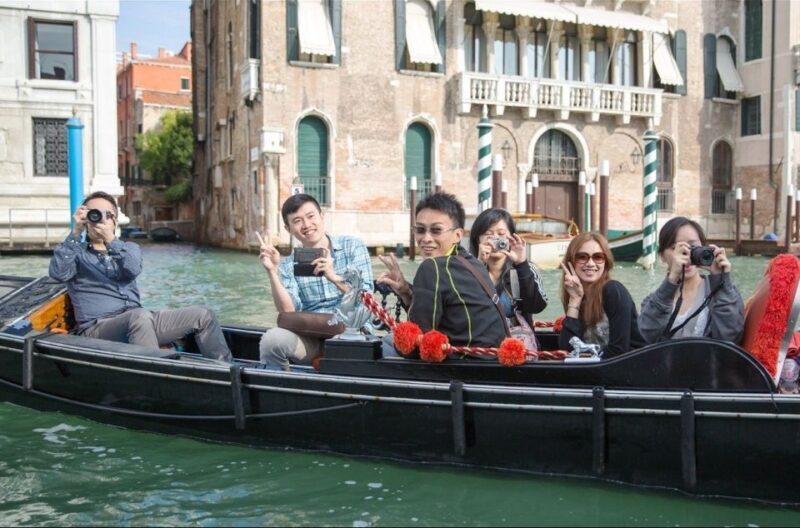 Venice: Shared Gondola Ride - Authenticity and Experience Insights