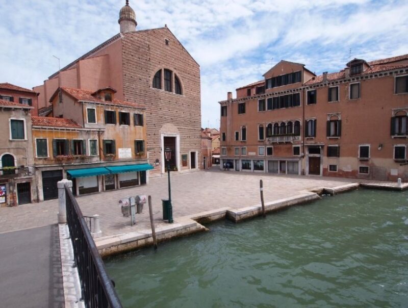 Venice: Sightseeing Tour with a Local Guide - Who Would Love This Tour?
