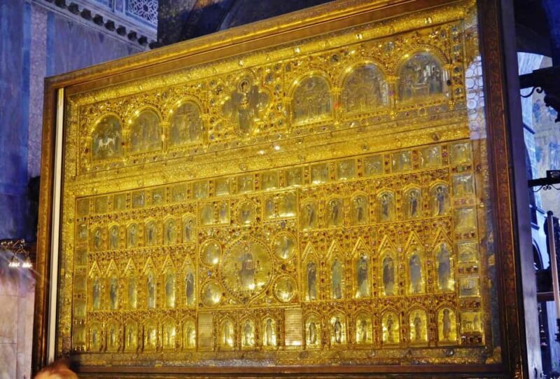 Venice: St Mark's Basilica Entry Ticket with Audio Guide App - Key Points