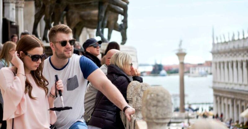 Venice: St. Mark's Basilica Guided Visit & Terrace Access - Key Points