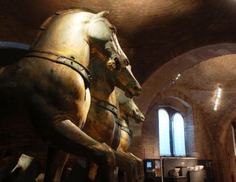 Venice: St. Mark's Basilica Guided Visit & Terrace Access - Who Should Book This Tour?