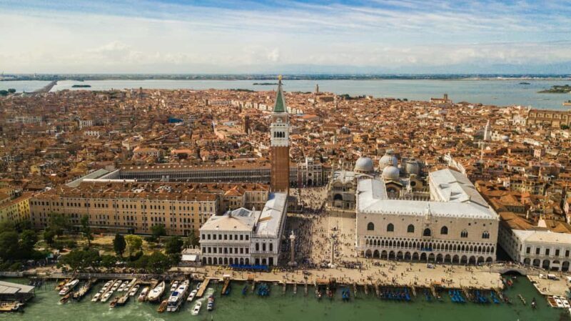 Venice: St. Mark's Basilica, Murano and Doge's Palace option - Starting Point: Meet Your Guide at San Zaccaria
