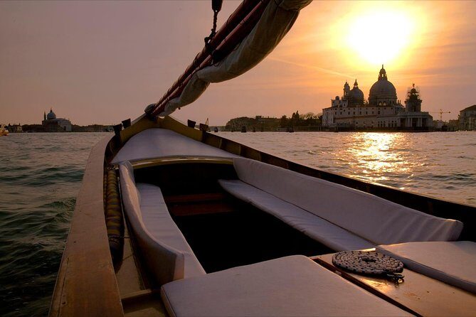 Venice Sunset Cruise by Typical Venetian Boat - FAQs
